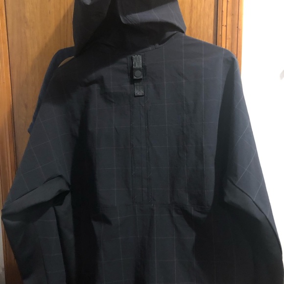 [Sz M] Nike Sportswear Tech Pack Woven Jacket. - Picture 3 of 8